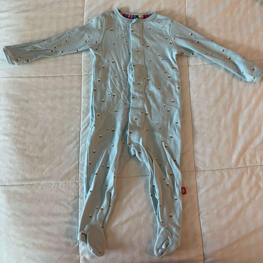 Magnetic Me Honey Hill Bees Cotton Footie